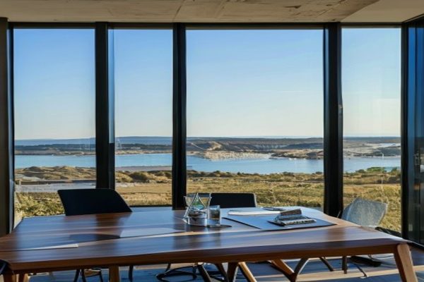 Agence LinkedIn en Vendée : le Seul Guide Dédié aux Dirigeants du 85